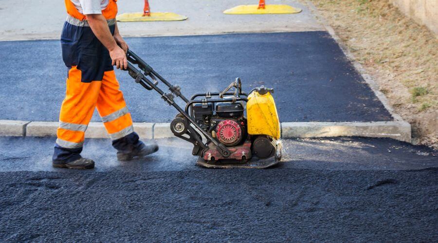 Professional gutter cleaning in Union Center, SD